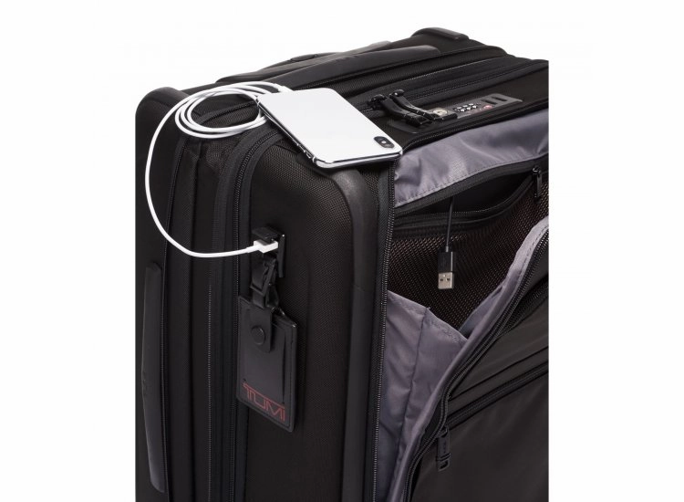 Alpha 3 Black Continental Expandable 4 Wheeled Carry-On // Black