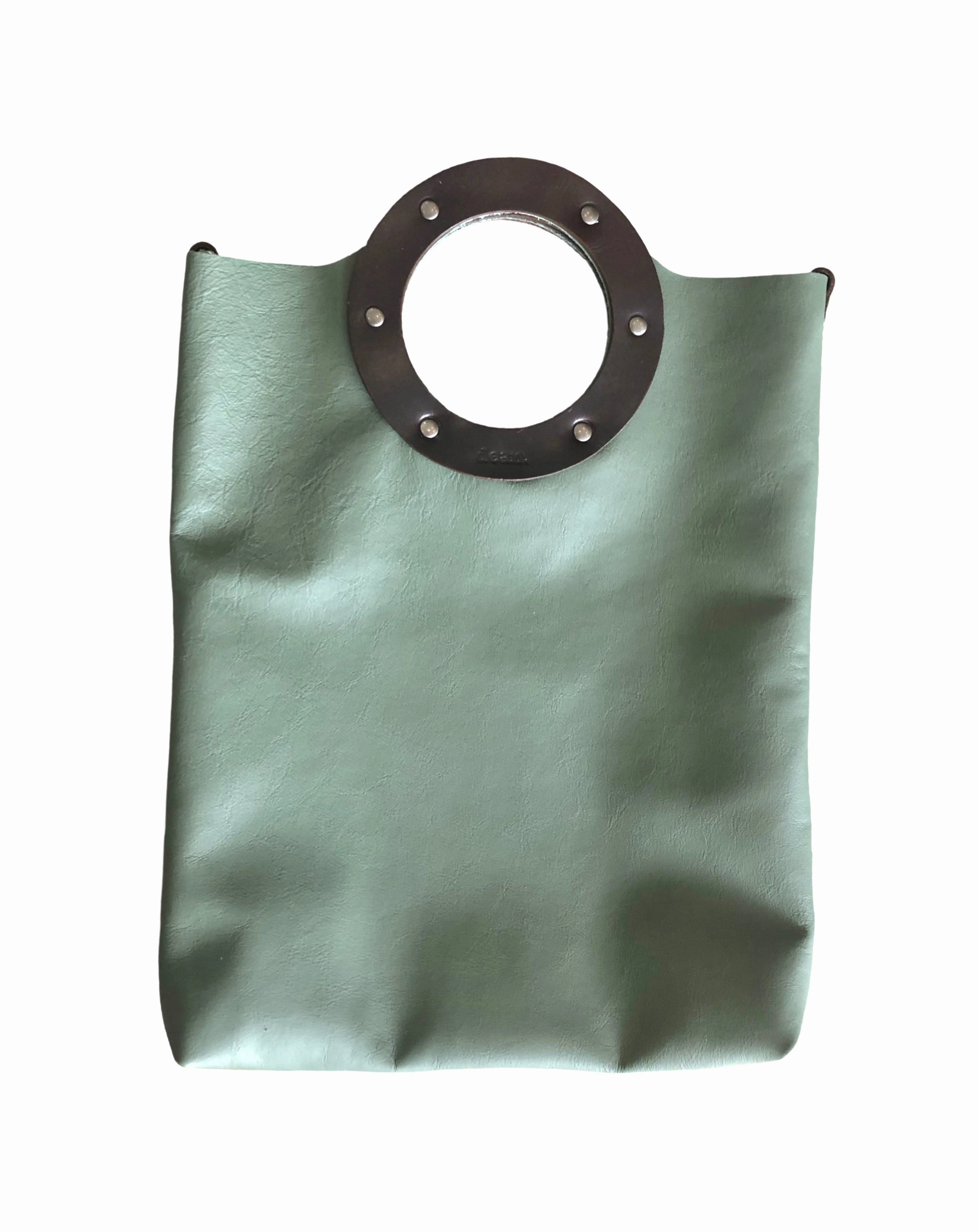 B32 SMALL CIRCLE TOTE