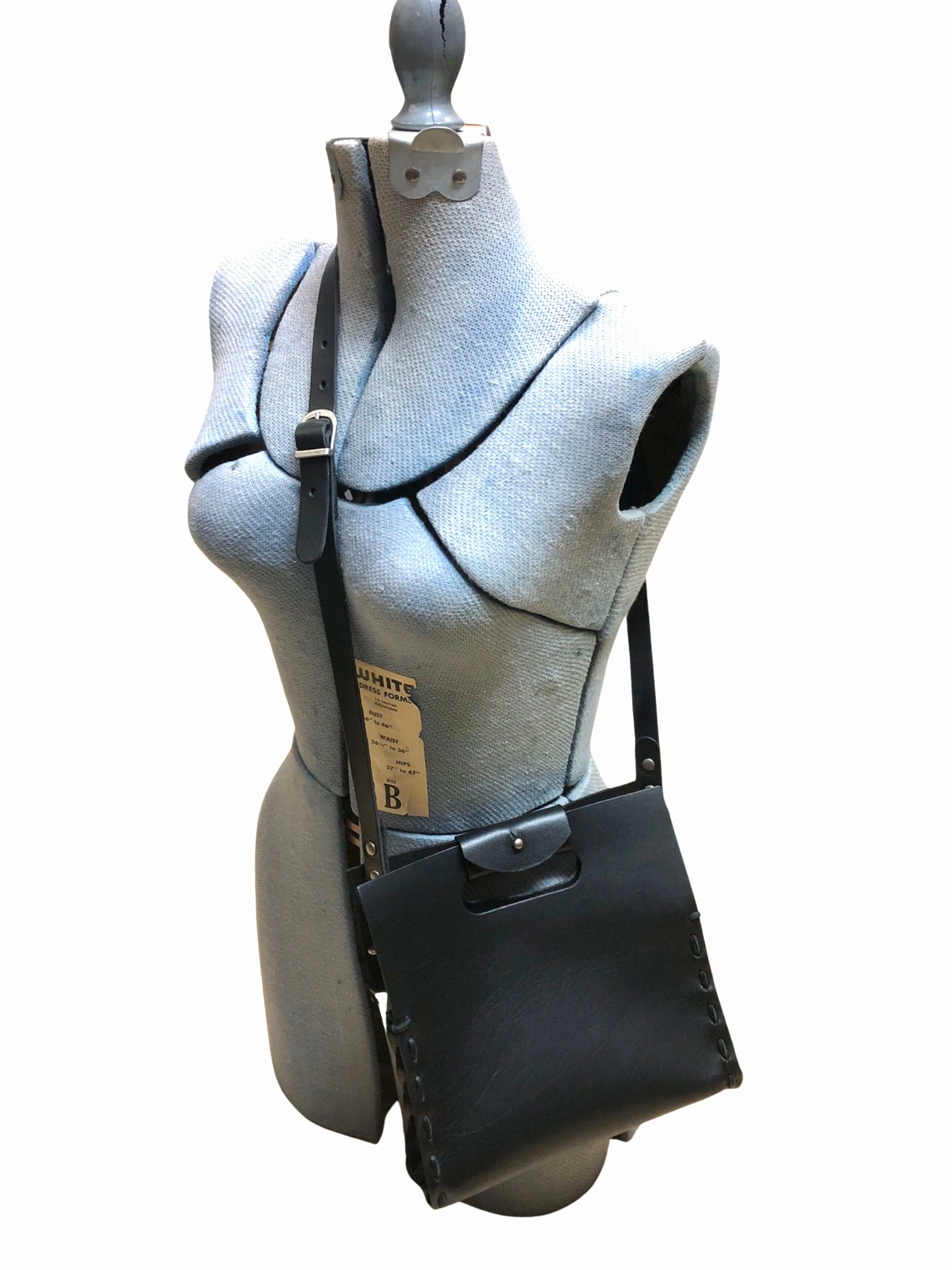 B48 whipstitch clutch