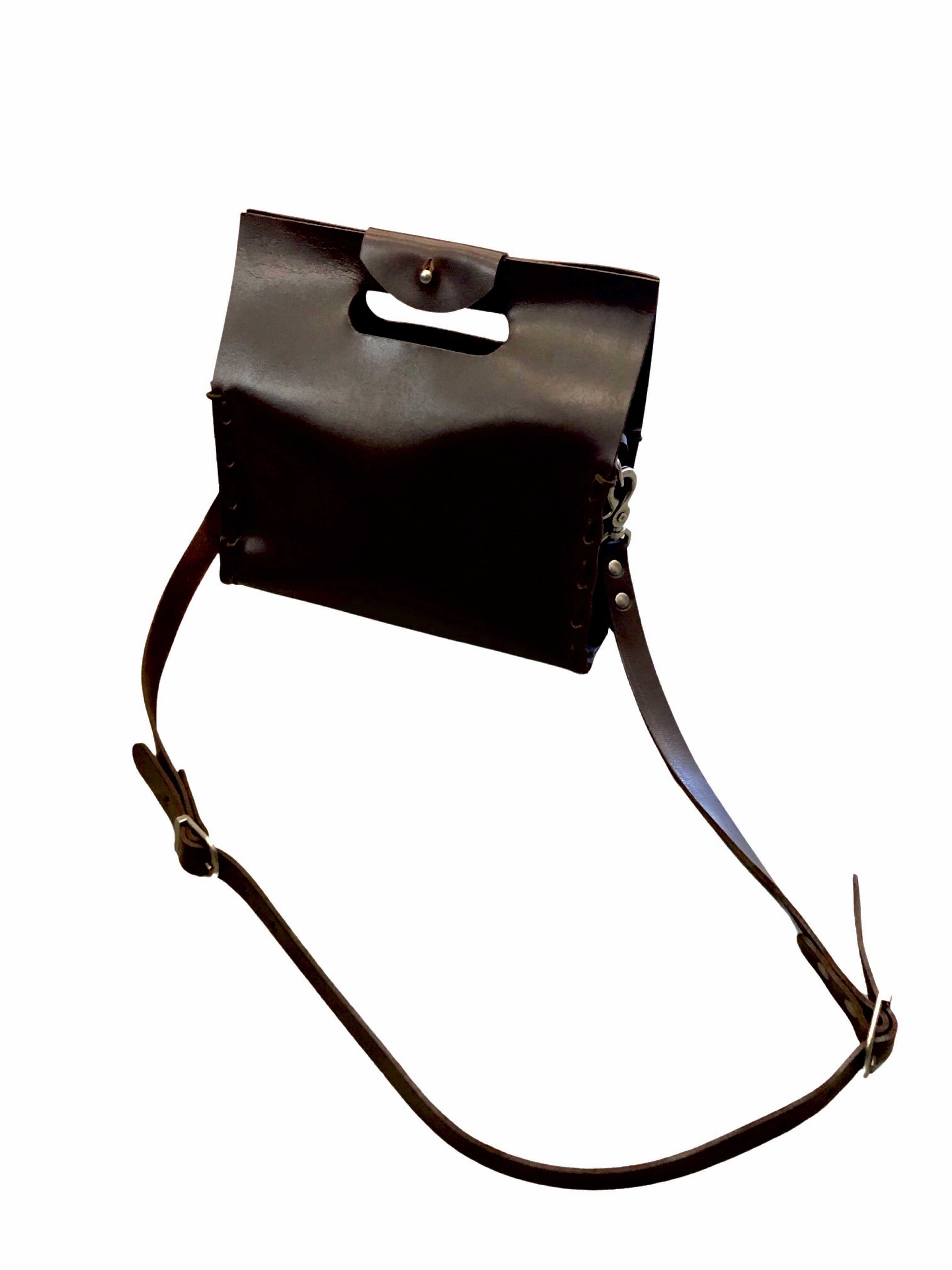 B48 whipstitch clutch