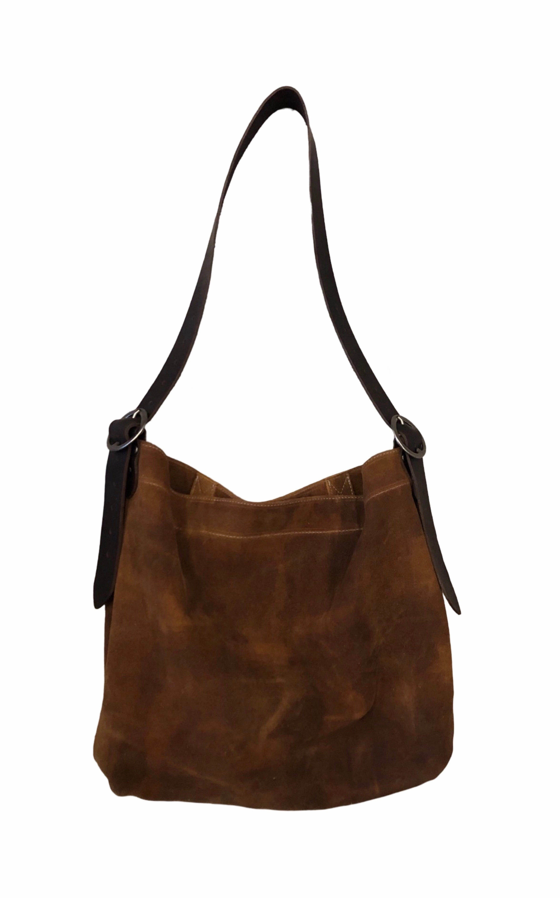 B52 Two buckle bucket