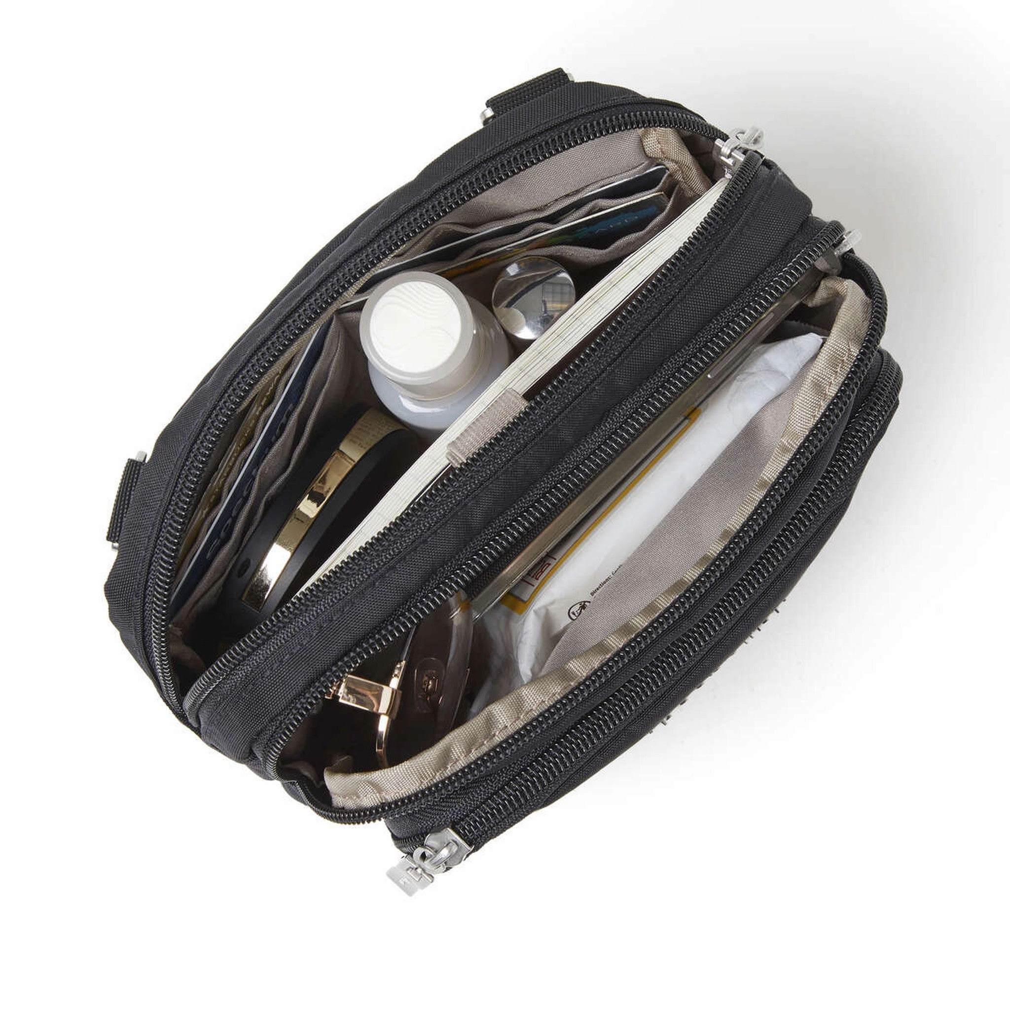 Baggallini Triple Zip Bagg