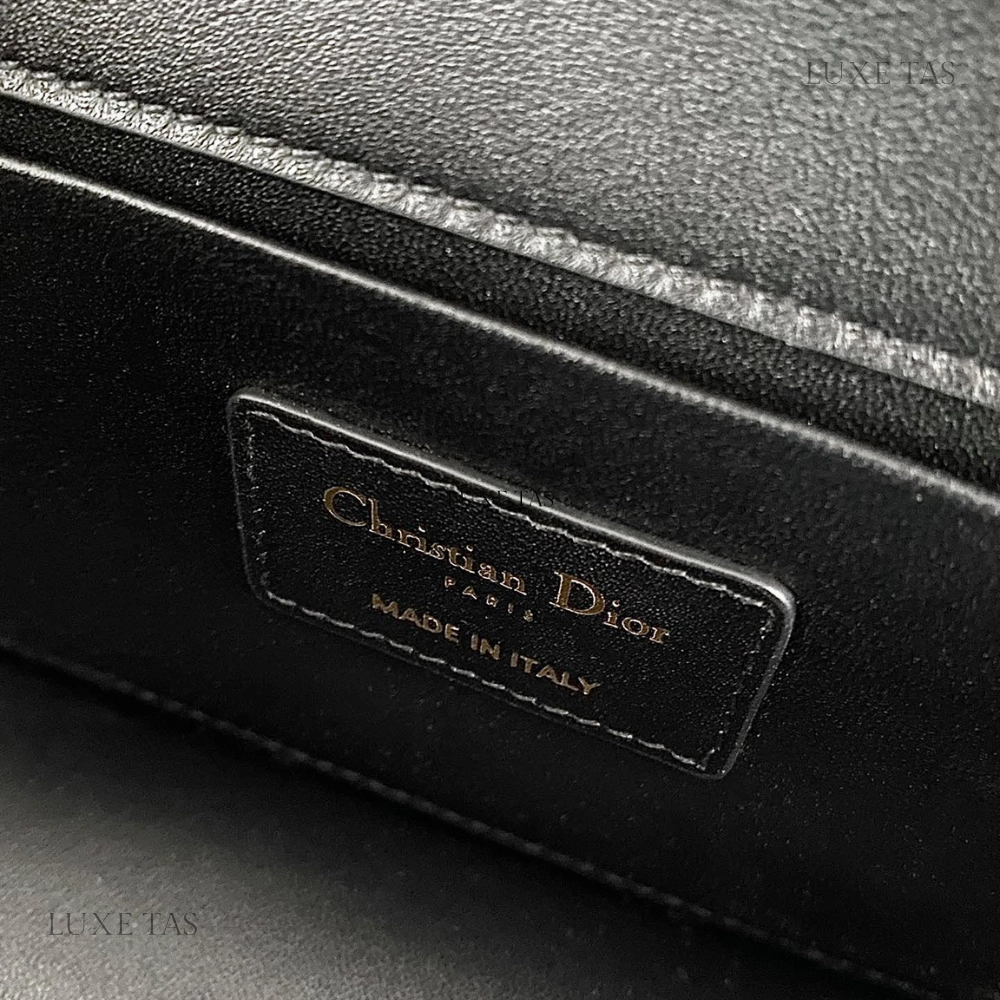Black 30 Montaigne East-West Bag With Chain Leather Crossbody Bag for Women