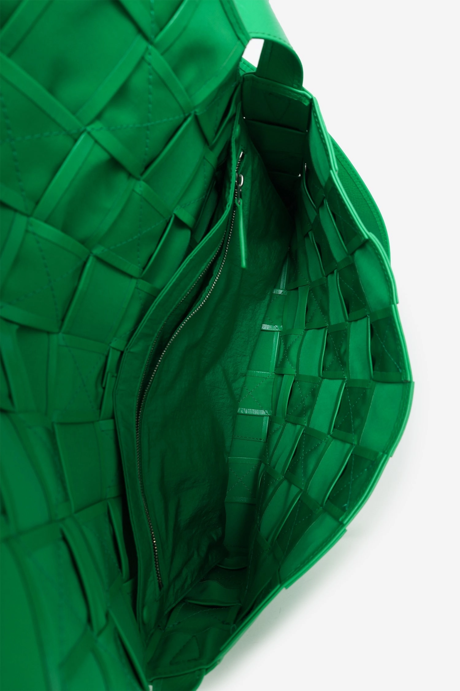 Bottega Veneta Green Maxi Intrecciato Cassette Crossbody Bag
