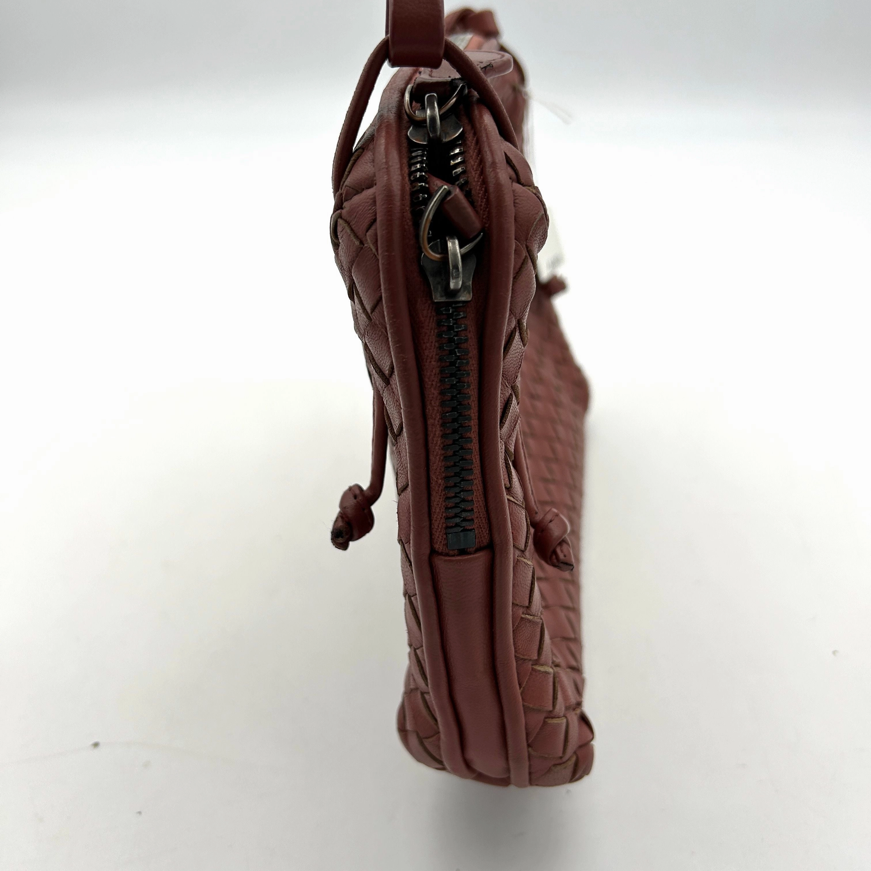 Bottega Veneta Intrecciato Nodini - Burgundy Crossbody Bags, Handbags AF394