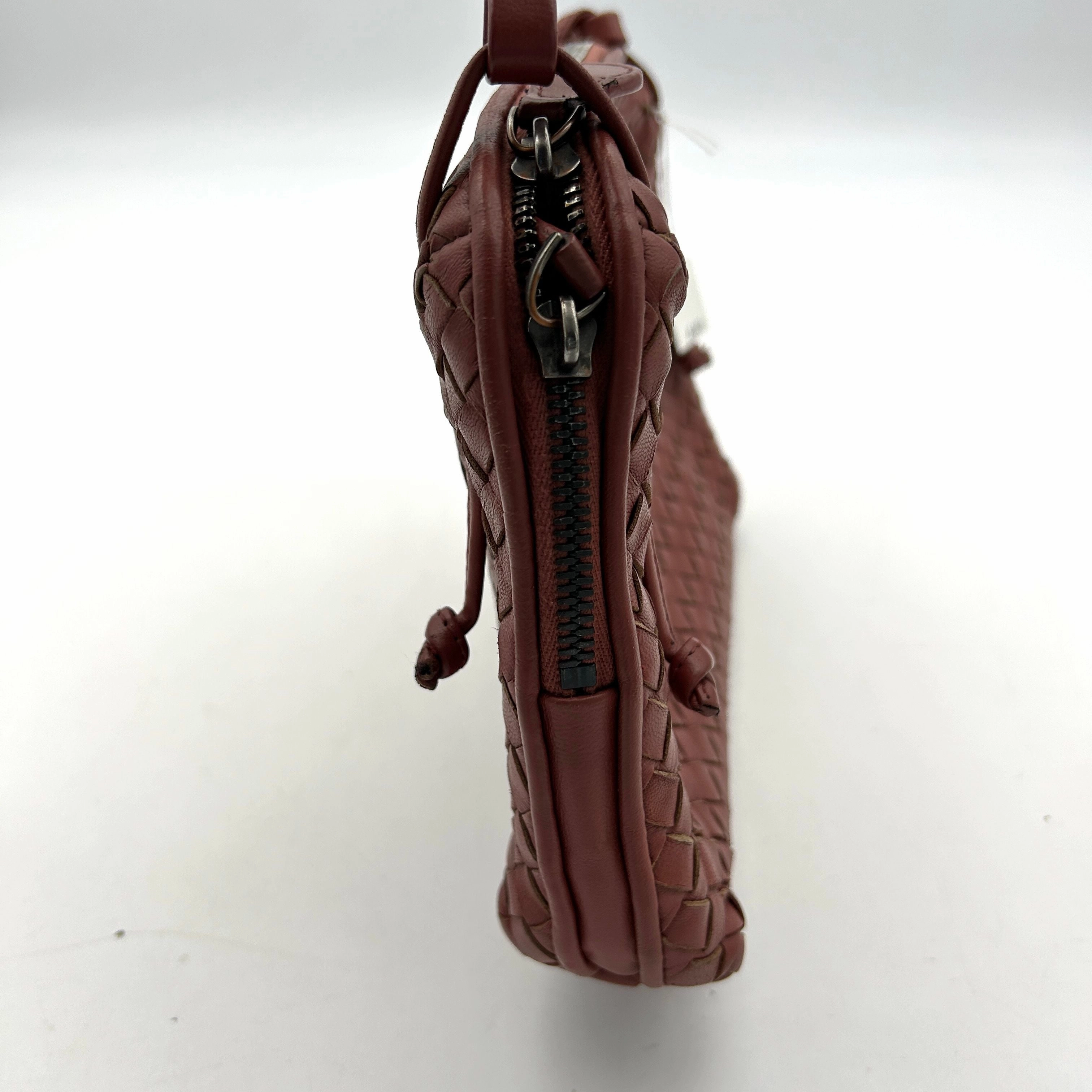 Bottega Veneta Intrecciato Nodini - Burgundy Crossbody Bags, Handbags AF394