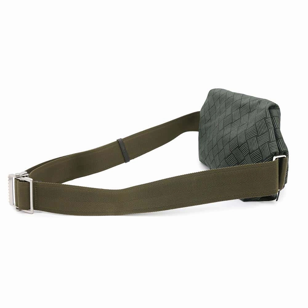 Bottega Veneta INTRECCIATOPattern  Crossbody Bag camping650031 Nylon