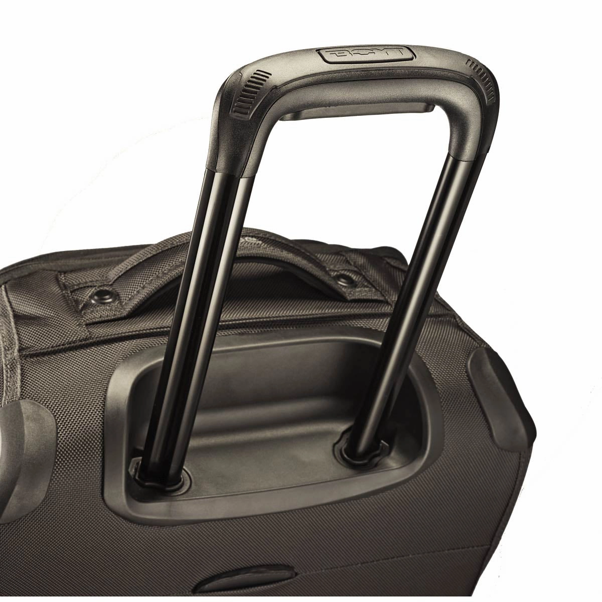 Boyt Edge 21In Upright Carry On