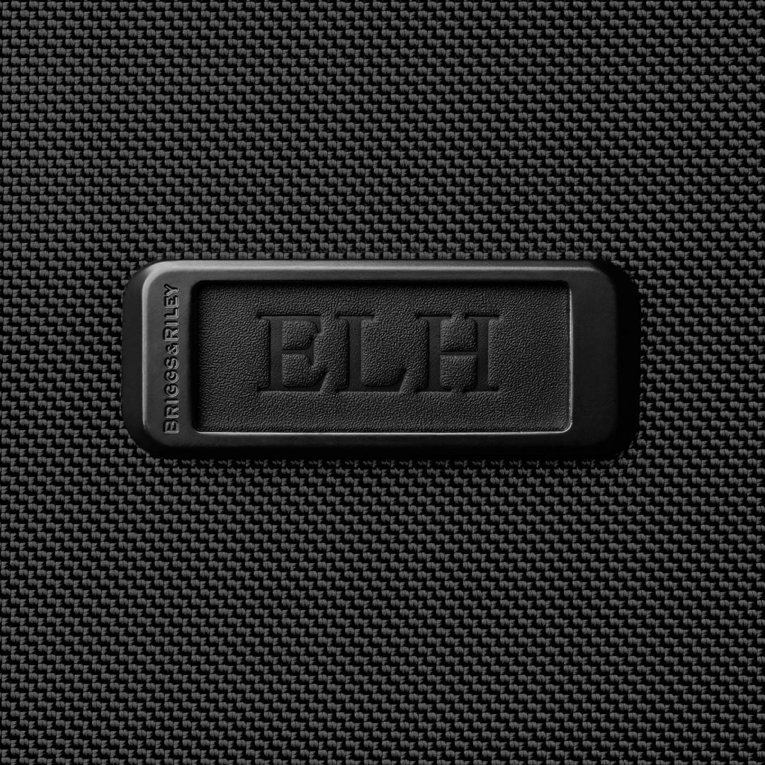 Briggs & Riley Baseline Medium Expandable Upright Luggage