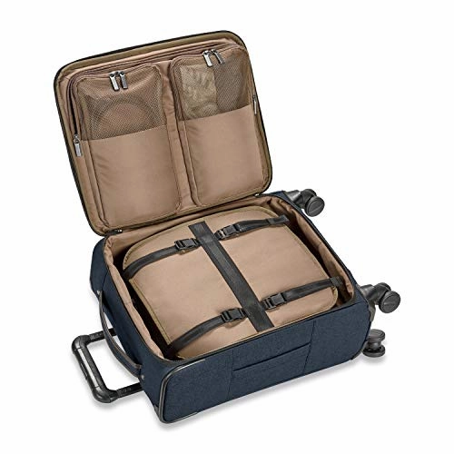 Briggs & Riley Kinzie Street International Carry-On 21" Spinner, Navy