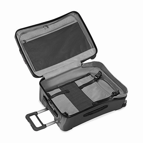 Briggs & Riley Torq Luggage International Carry-On 21" Spinner, Graphite