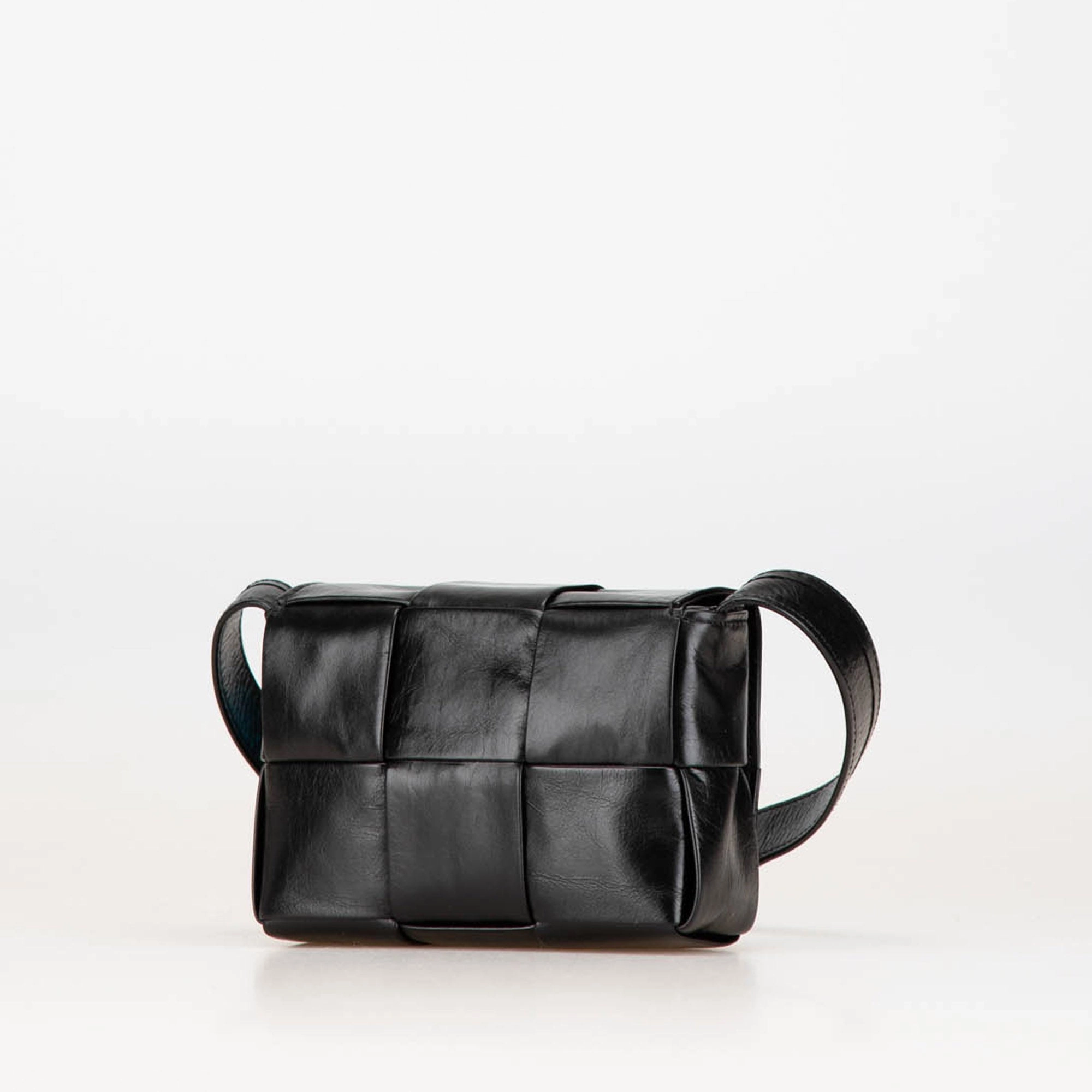 Candy Nappa Intrecciato Cassette Crossbody