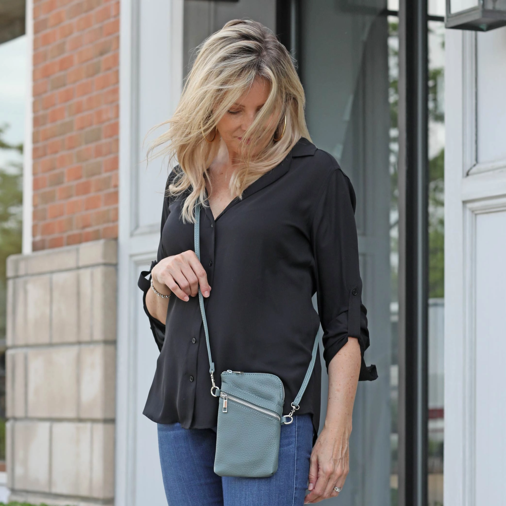 Carrie Crossbody