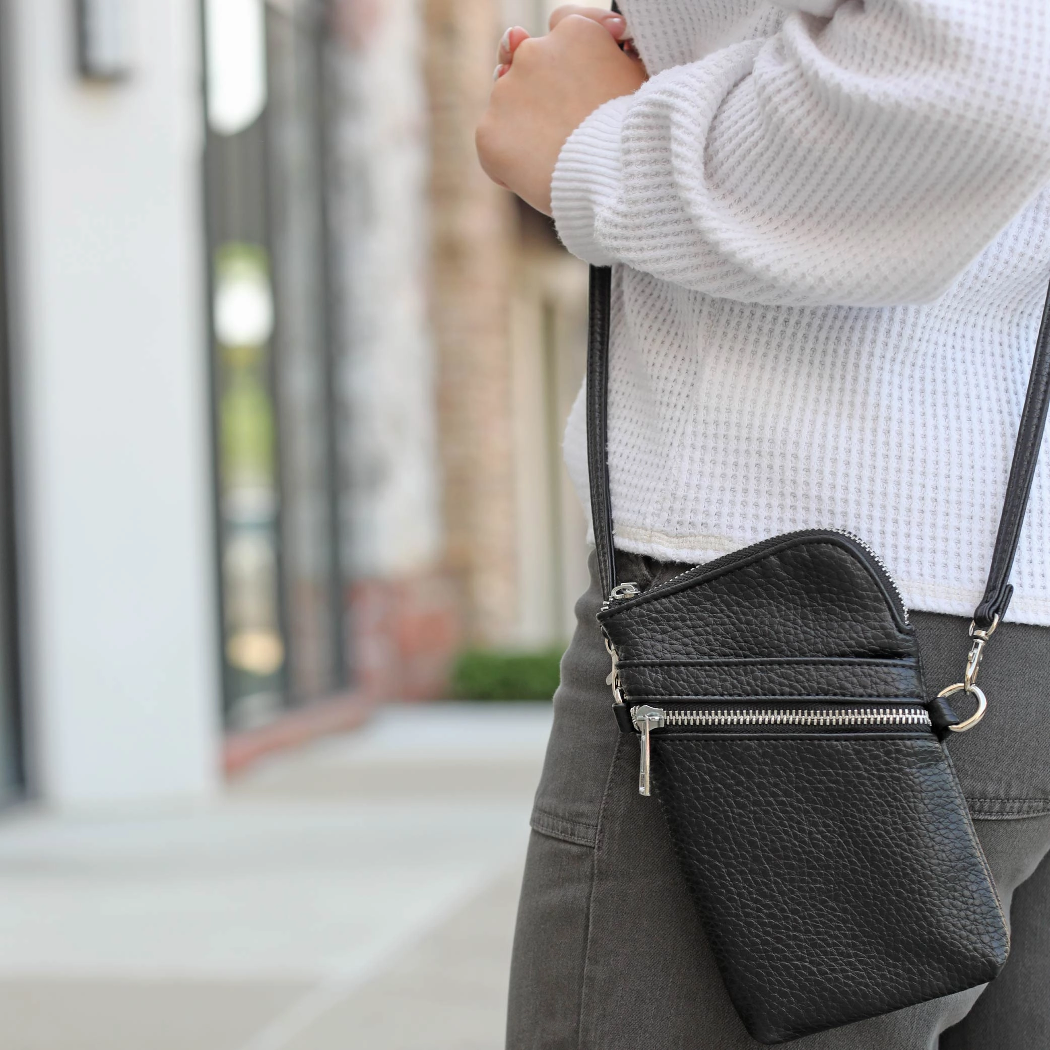 Carrie Crossbody