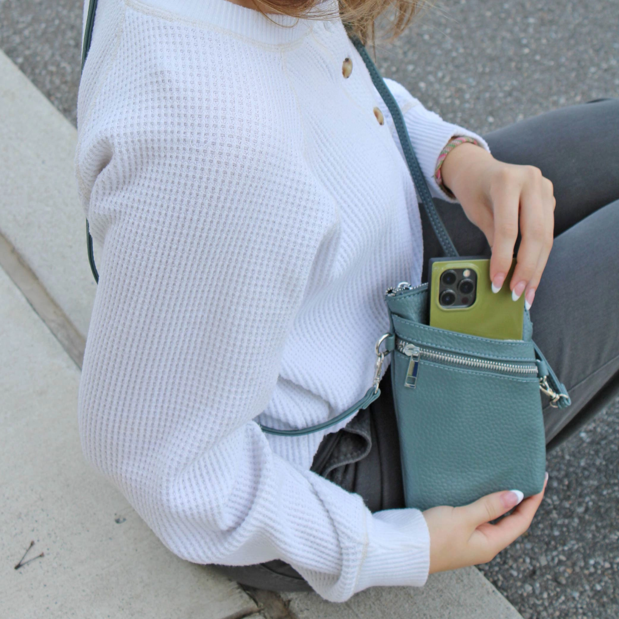 Carrie Crossbody