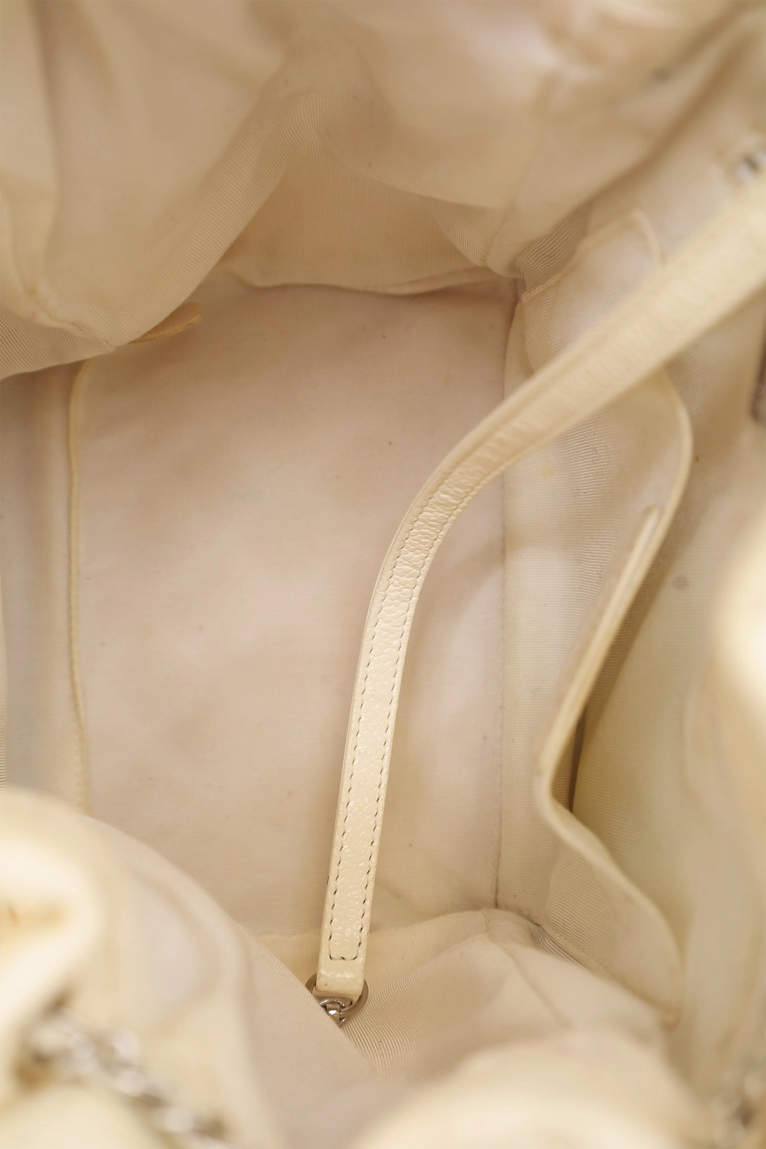 Chanel 2019-20 Cream Caviar Leather CC Chain Drawstring Bucket Bag