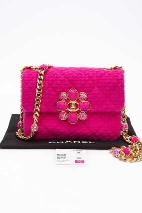 CHANEL 22K Fuchsia Tweed Quilted Mini Bijoux Flap Crossbody Bag