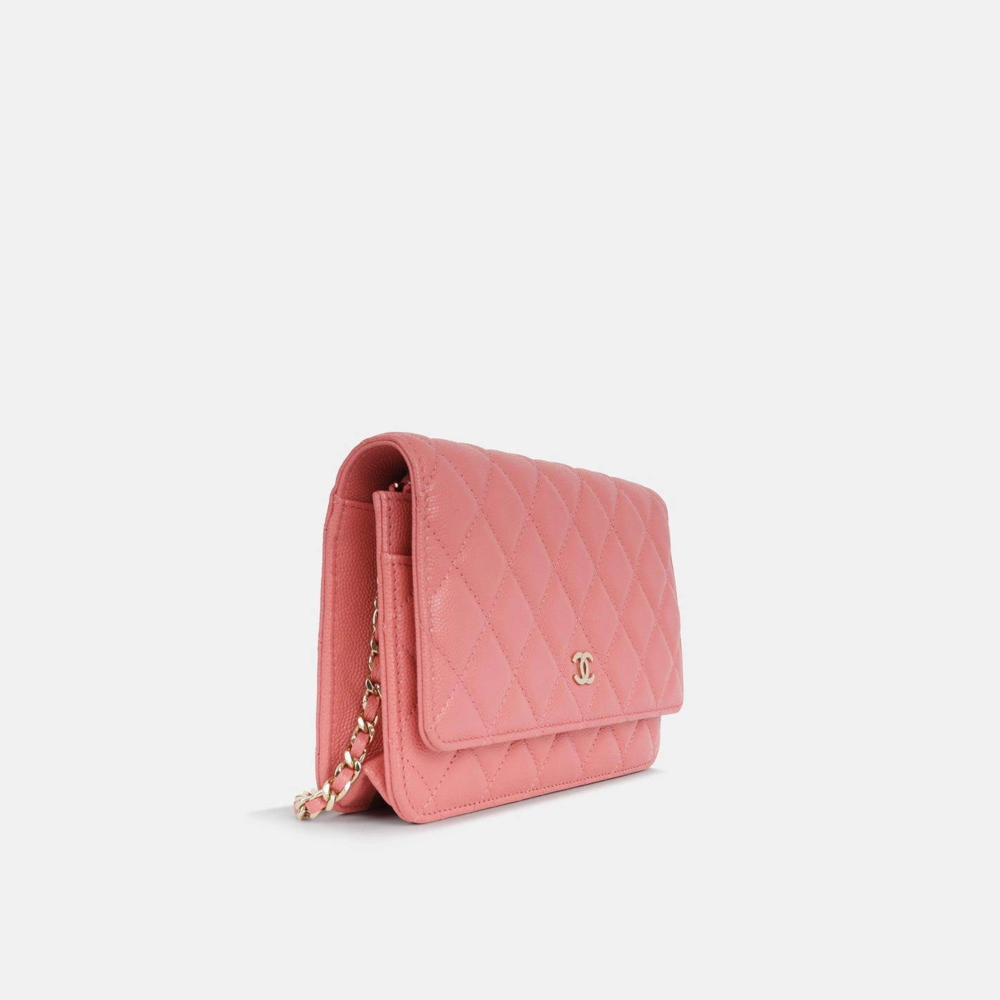 Chanel - Classic Wallet On Chain - Coral Pink Caviar Leather - CGHW - Pre-Loved