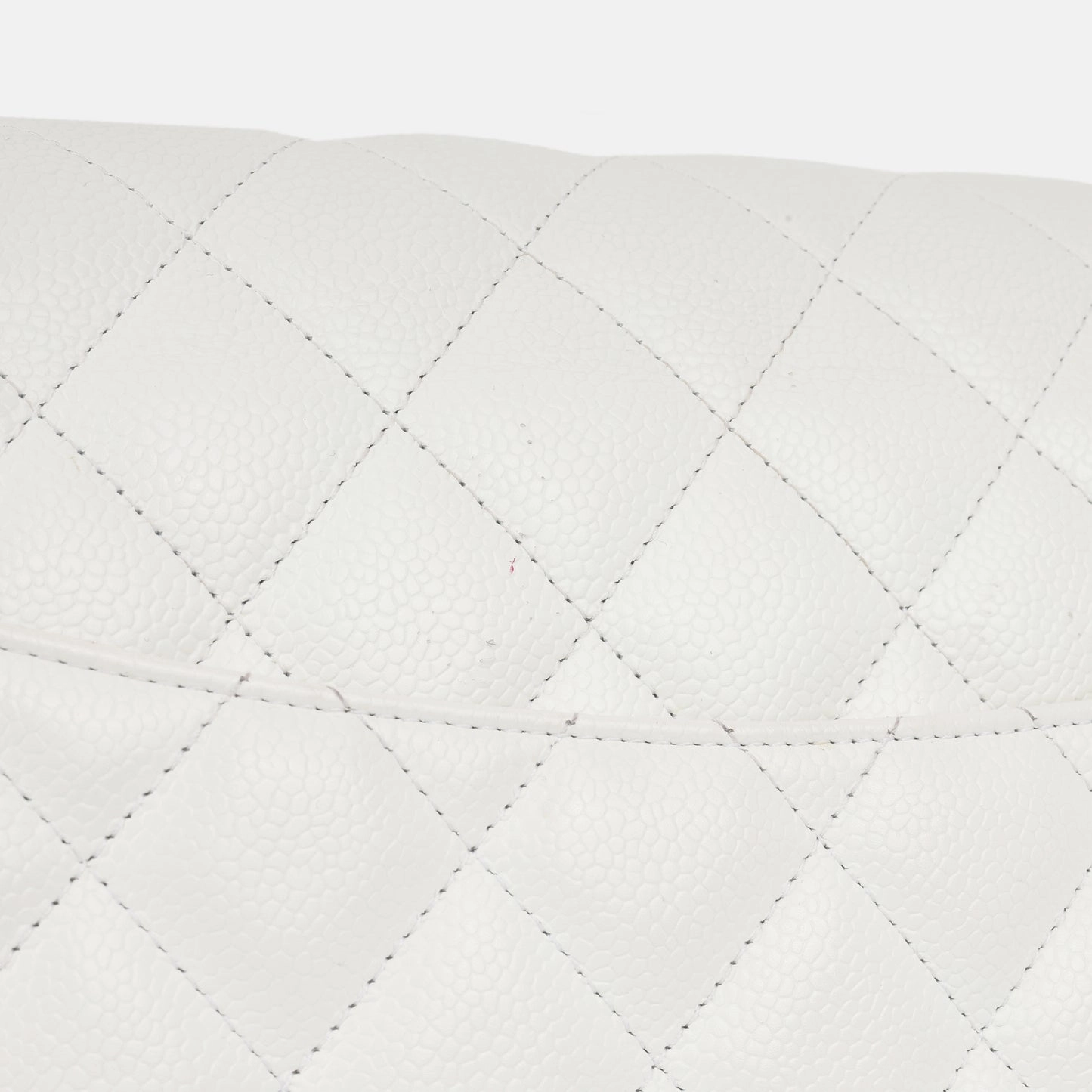 Chanel - Maxi Classic Flap - White Quilted Caviar Leather SHW - 2011 - Pre-Loved