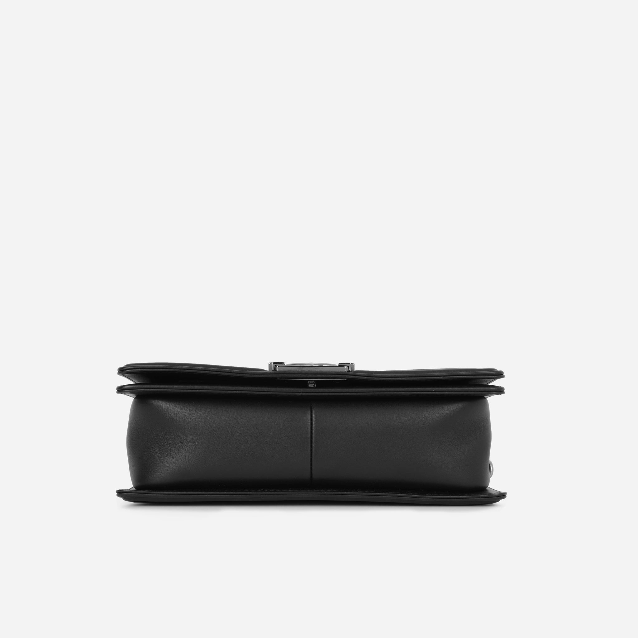Chanel Boy Bag - Old Medium