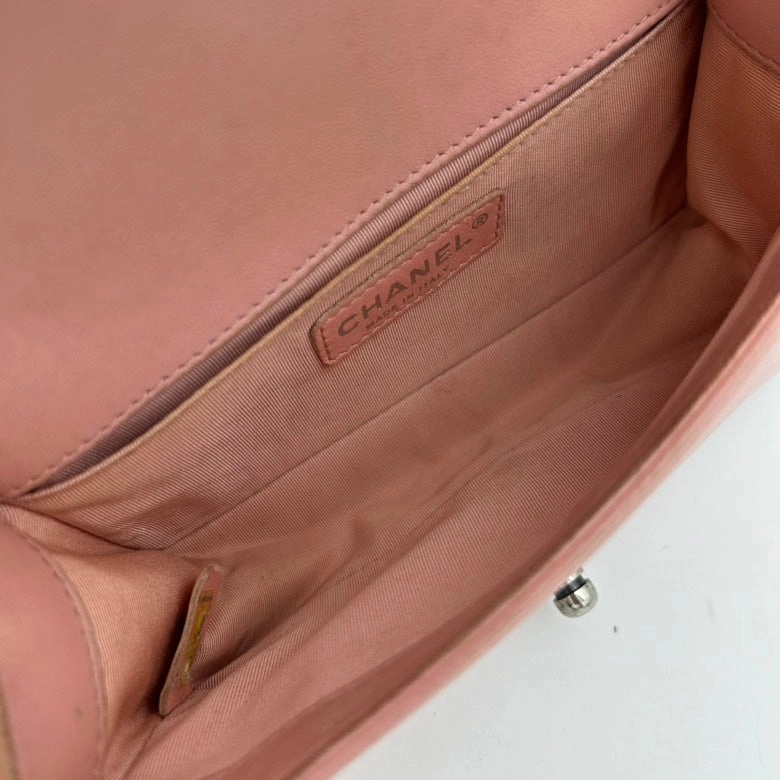 Chanel Boy Rose Pink Quilted Leather Crossbody Bag Medium