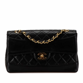 Chanel CC Matelasse Lambskin Flap Crossbody Bag (21523)