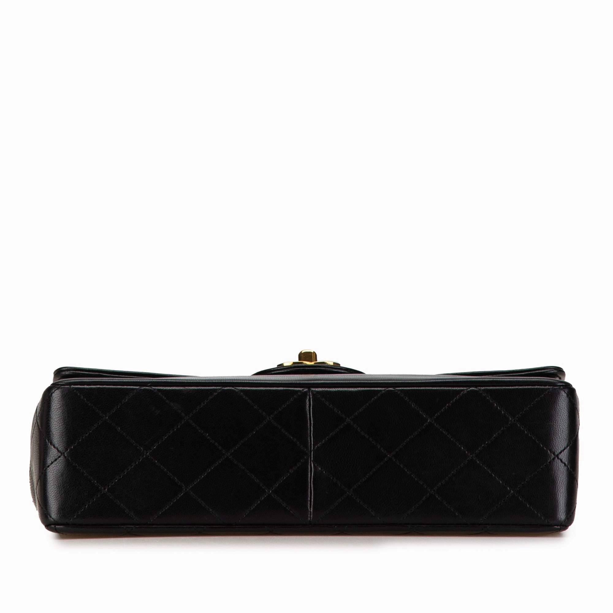 Chanel CC Matelasse Lambskin Flap Crossbody Bag (21523)