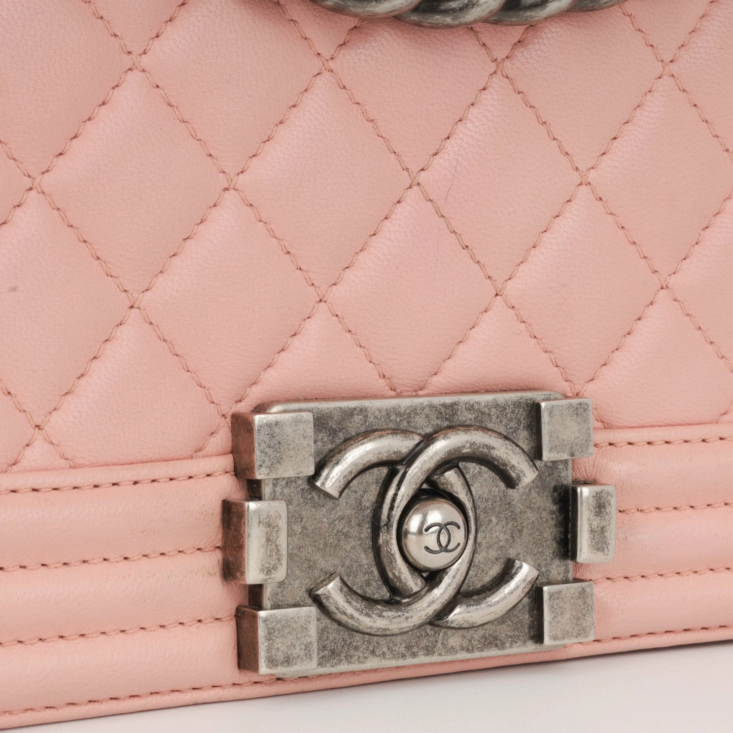 Chanel Chanel - Old Medium Boy Bag - Pink Lambskin RHW - 2014/15
