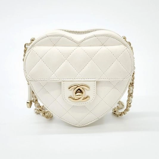 Chanel Heart Mini Crossbody Bag Ap2784 (3222258)