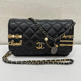 Chanel Lambskin Wallet on Chain FM9006 Black Crossbody Bag