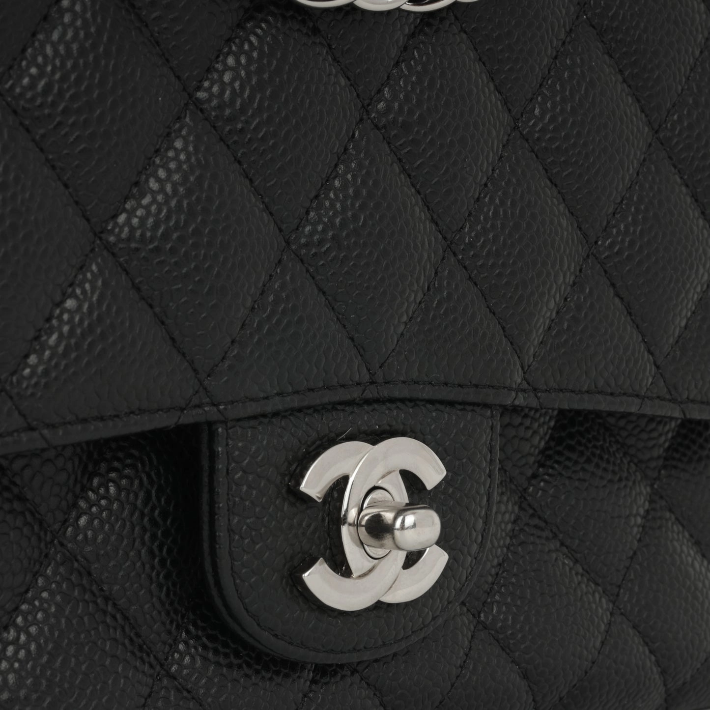 Chanel Medium Classic Flap Black Caviar SHW