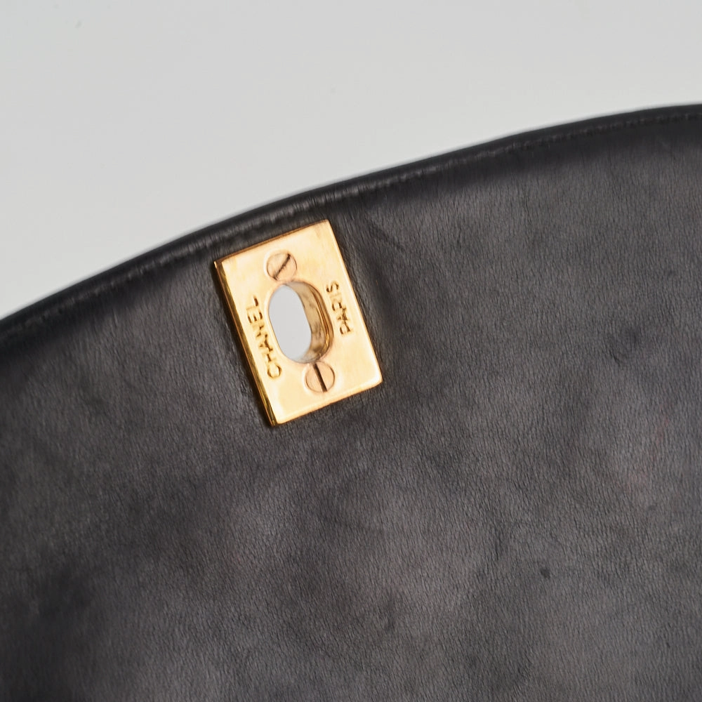 Chanel Medium Diana Black