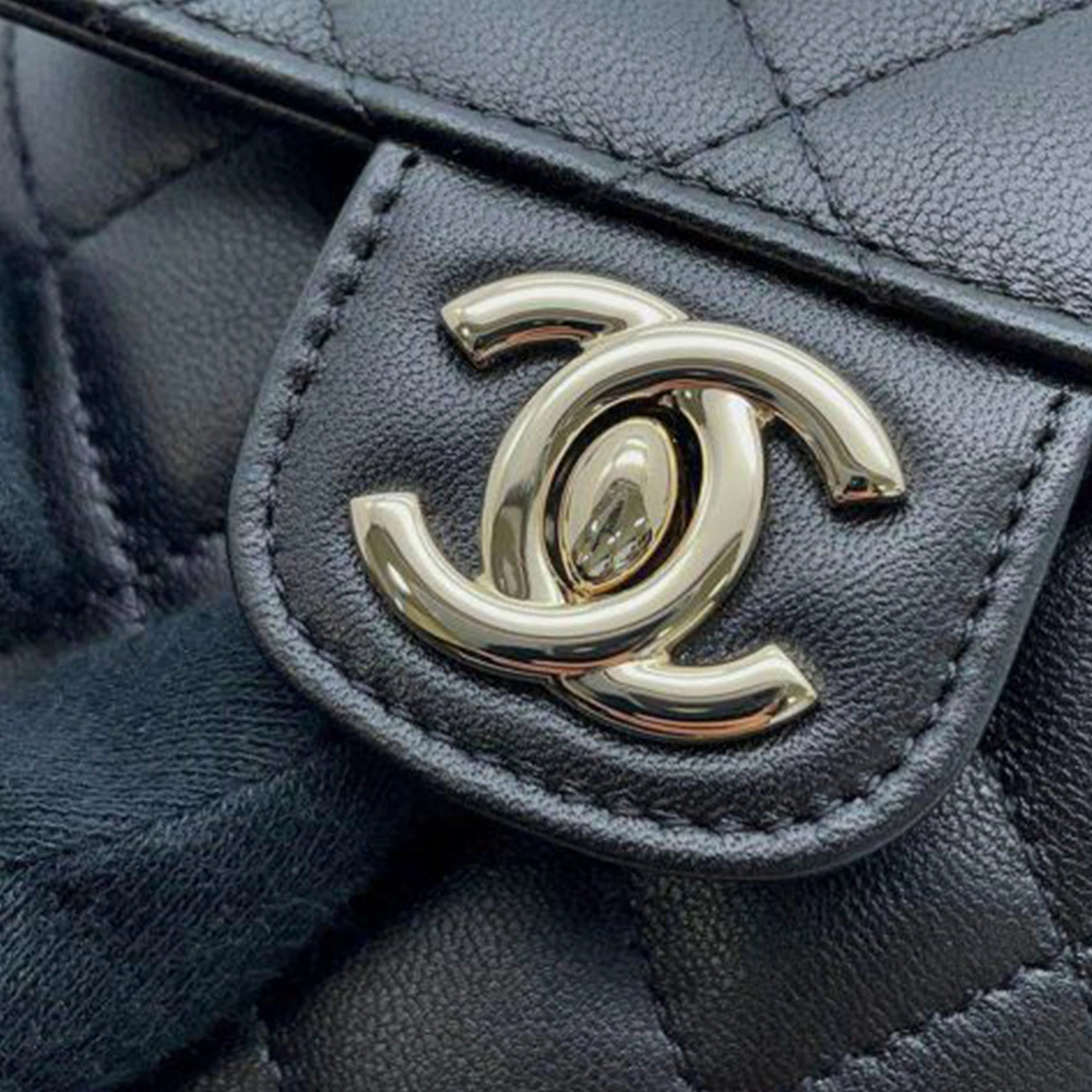 Chanel Mini Lambskin Cc In Love Heart Crossbody