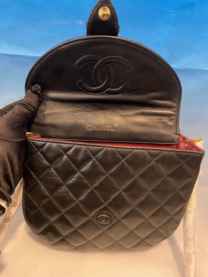 Chanel Quilted Black Leather Vintage Crossbody Bag