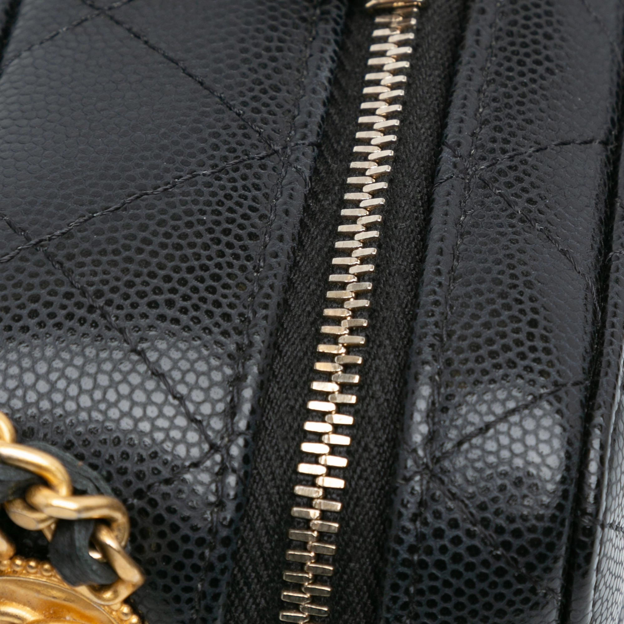 Chanel Quilted Caviar Twist Your Buttons Crossbody (21701)