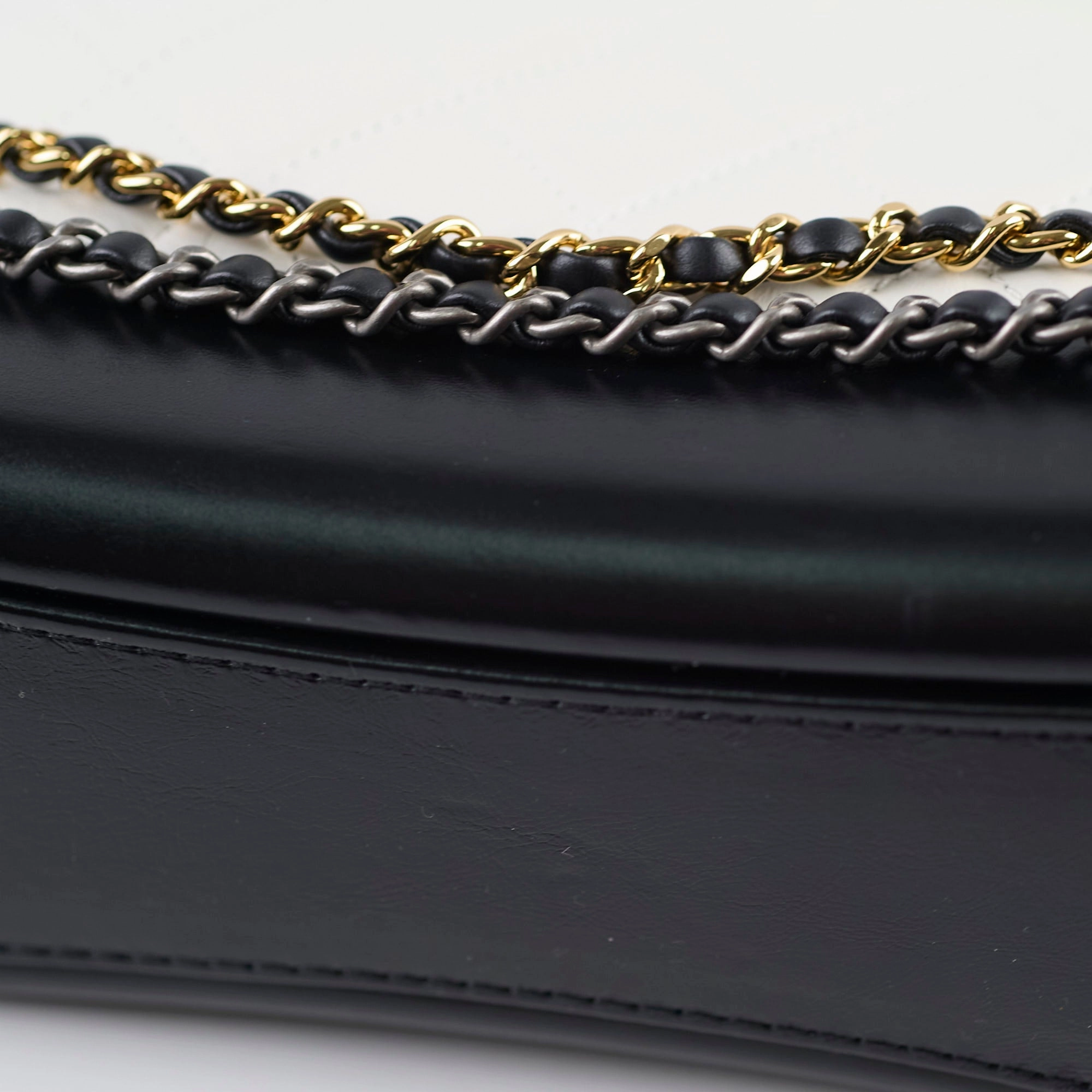 Chanel Small Grabrielle Bag White/Black