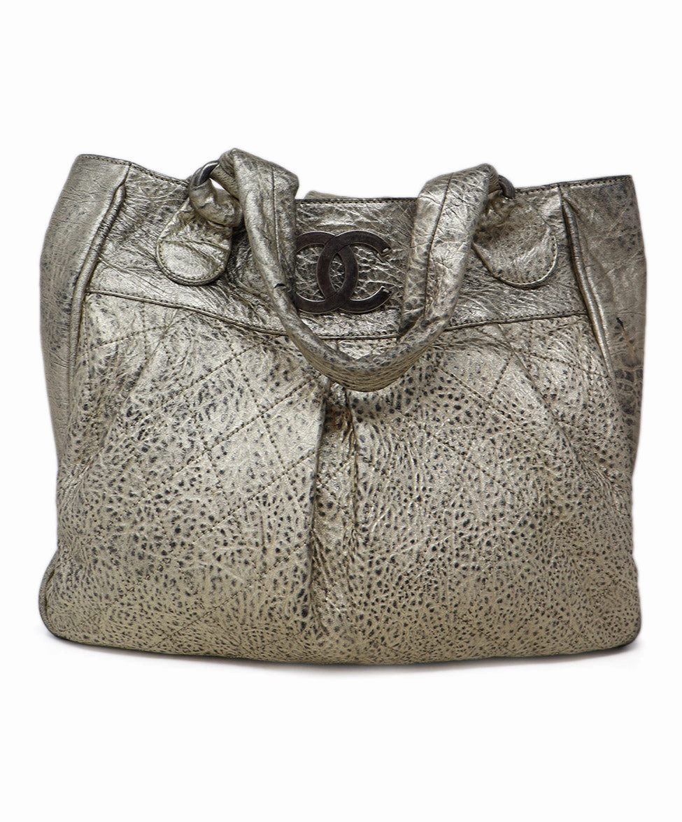 Chanel Vintage Gold Distressed Leather Marais Tote