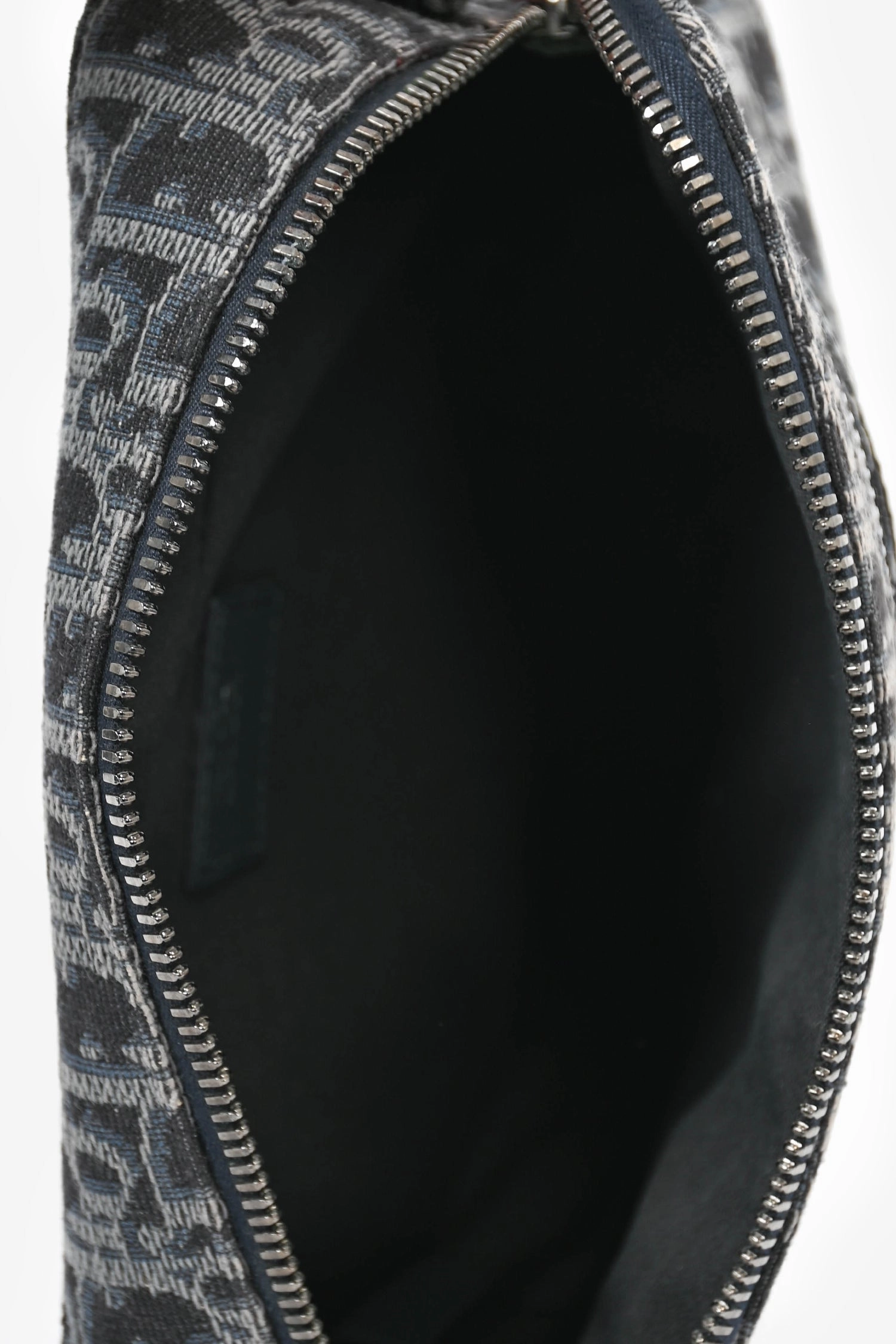 Christian Dior 2019 Blue Oblique 'Sac Safari' Messenger Bag