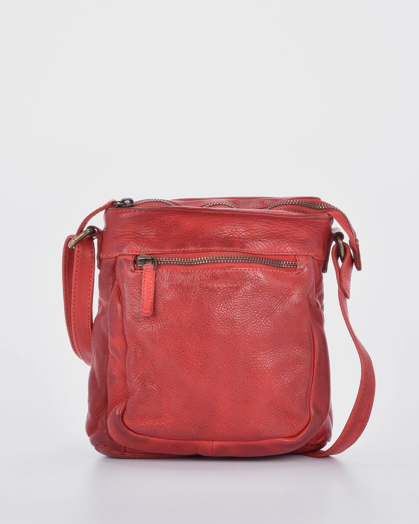 COBB & CO Sumner Leather Crossbody Bag