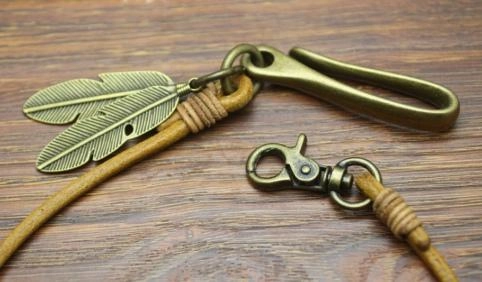 Cool Men's Feather Leather Key Chain Pants Chain Biker Wallet Chain For Men