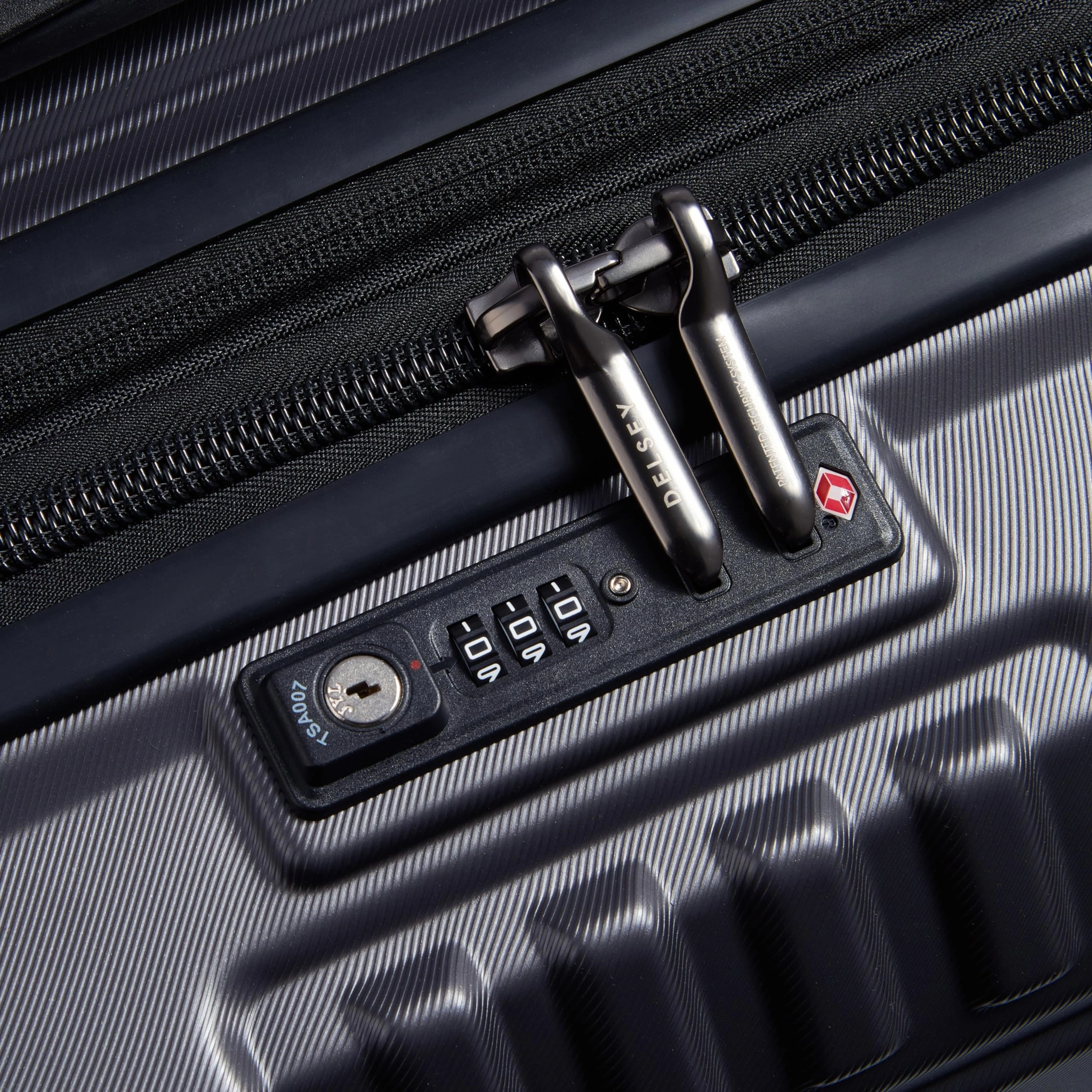 DELSEY Paris Rempart Hardside Expandable Luggage Trunk with Spinner Wheels (Carry-On 19 Inch)