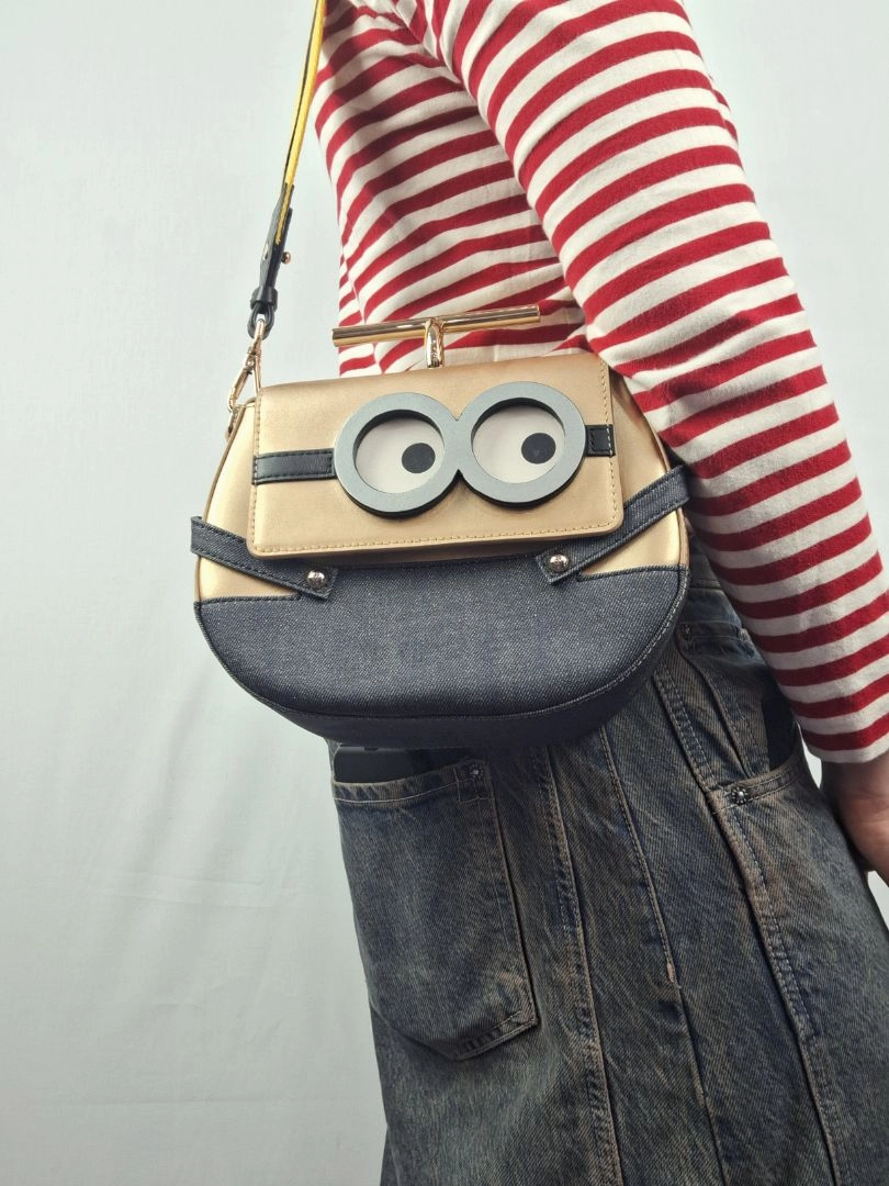 FION Minions Playful Crossbody Bag
