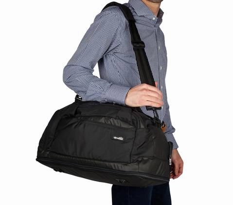 Genius Pack Duffle with Integrated Suiter