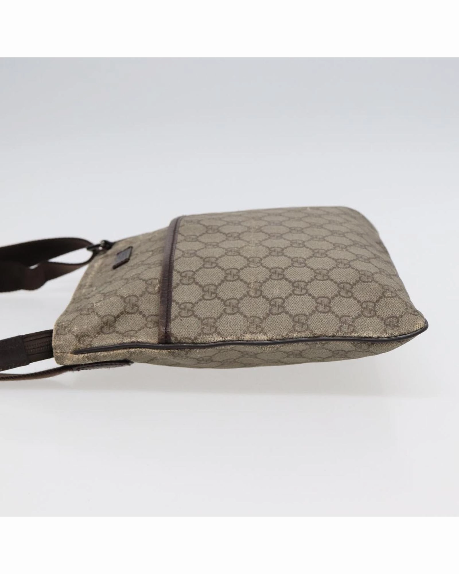 GG Supreme Messenger Bag Crossbody