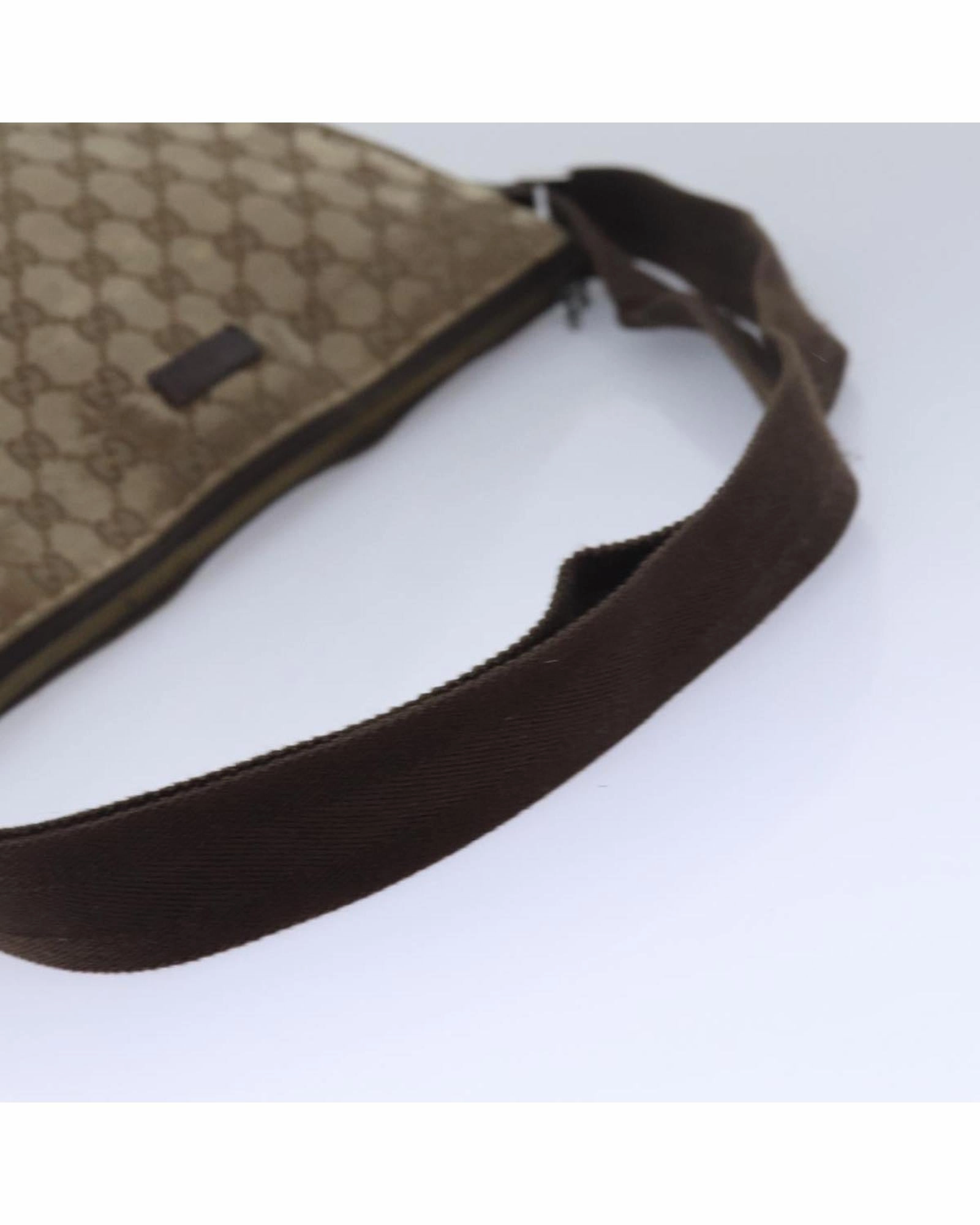 GG Supreme Messenger Bag Crossbody Style