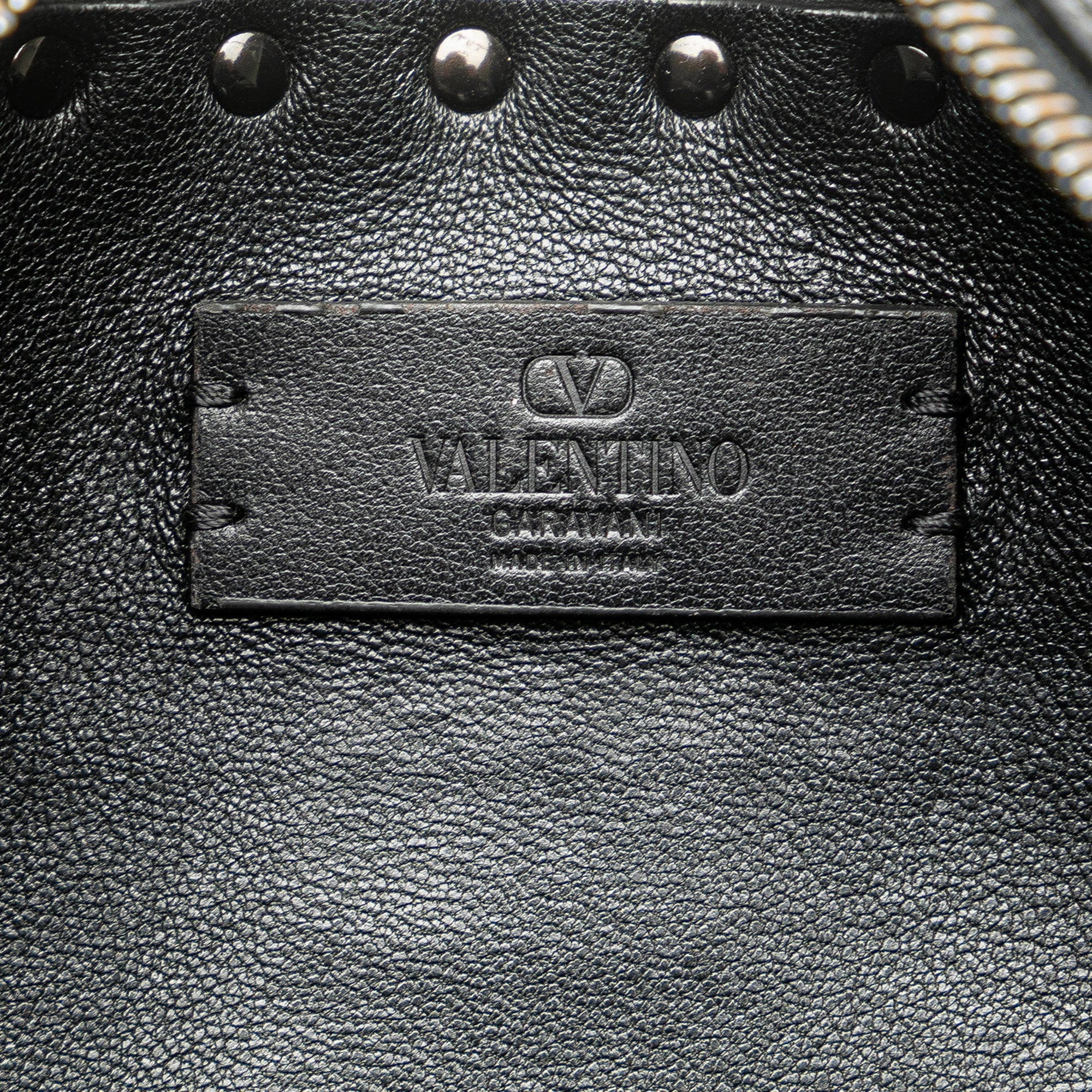 Grainy Calfskin Rockstud Crossbody