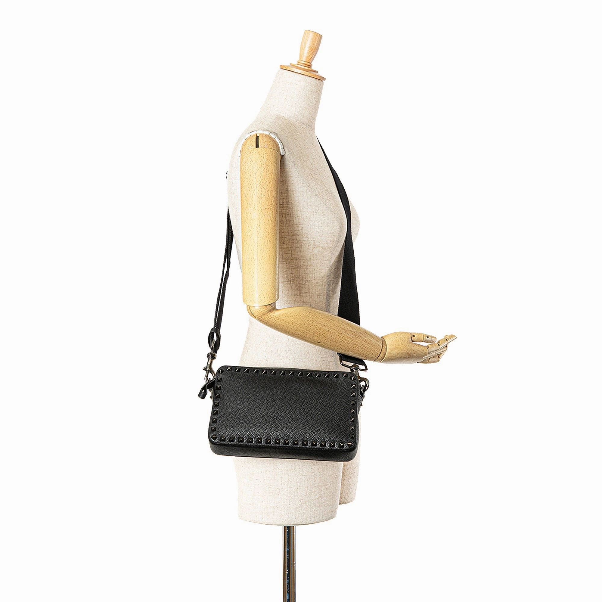 Grainy Calfskin Rockstud Crossbody