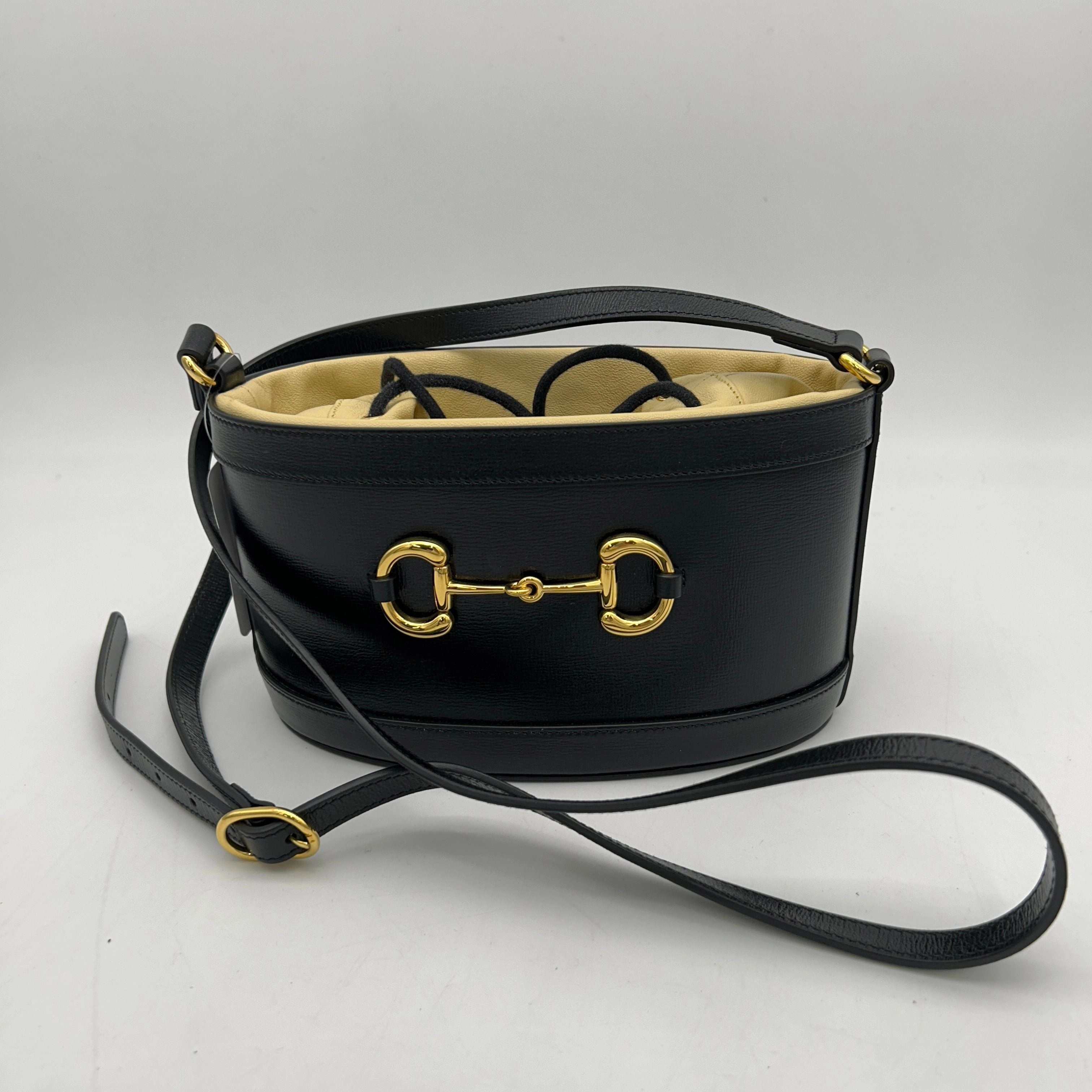 Gucci 1955 Horsebit Crossbody Bag gu3377cc