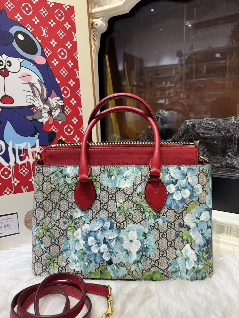 Gucci Blooms GG Supreme Canvas Red Leather Floral Crossbody Bag Medium