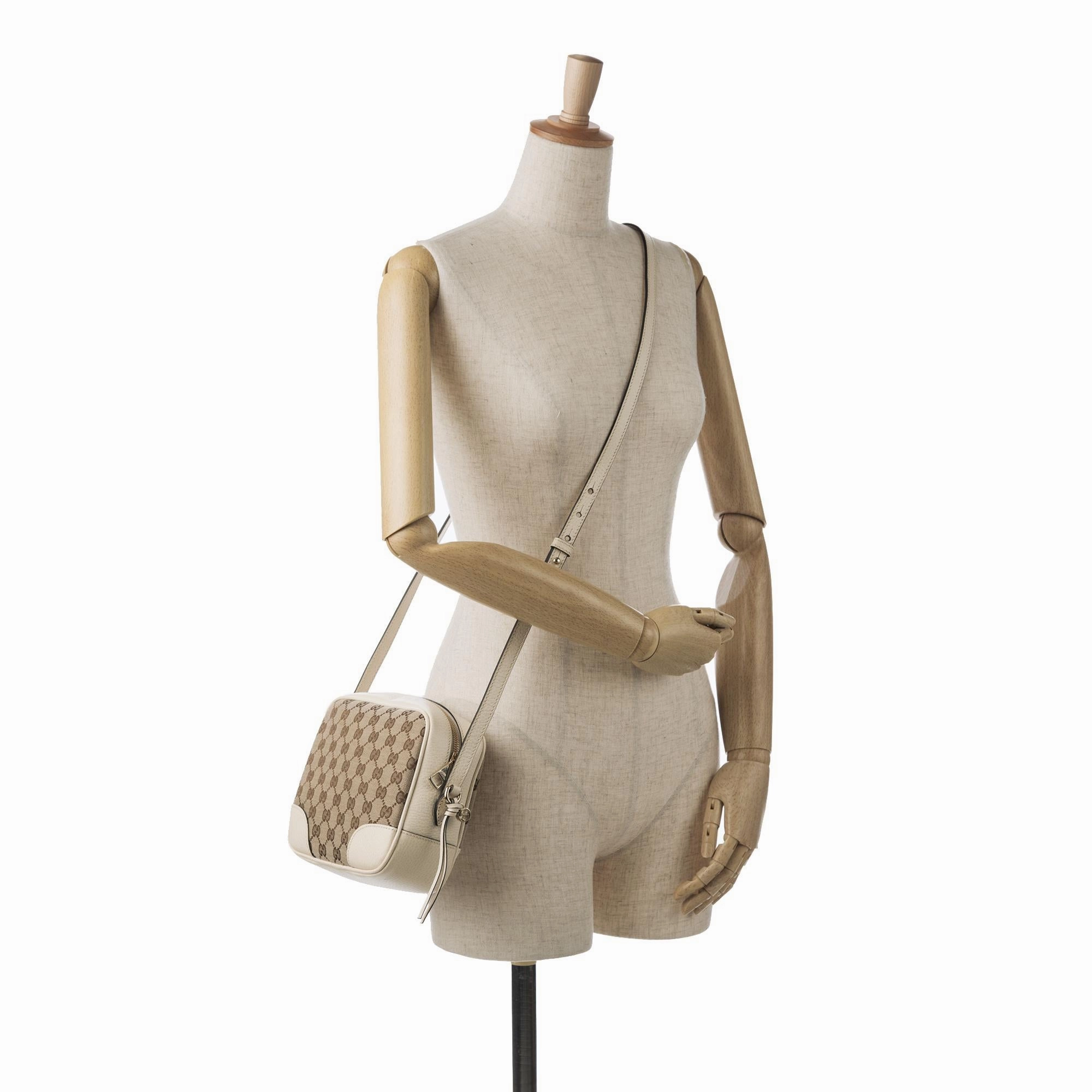 Gucci GG Canvas Bree Crossbody Bag (SHG-rXdkRv)